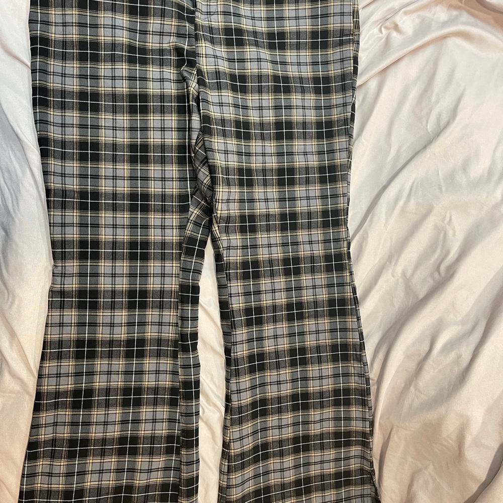 Forever 21 Black and Tan Plaid Pants